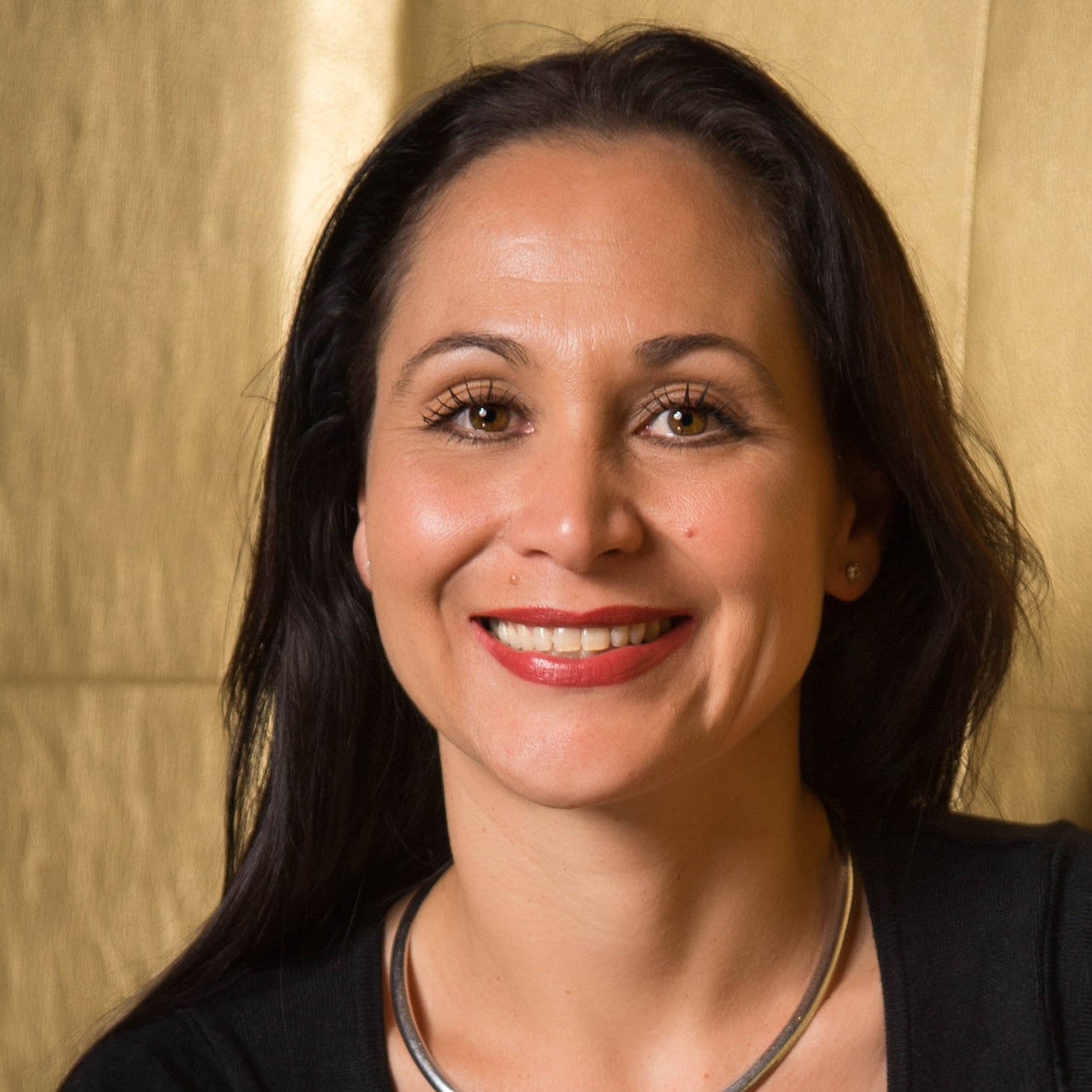 Carmen Wilde - Gold Carmen Wilde, Business Success Coach, Breakthrough Specialist, Executive Coach